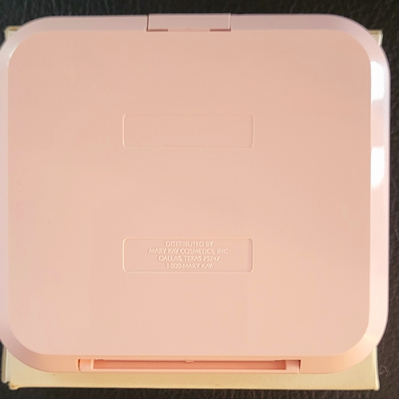 NIB Vintage Mary Kay Multi-Glamour Compact for Lips, Eyes, Blush, Powder Mirror - Picture 4 of 8